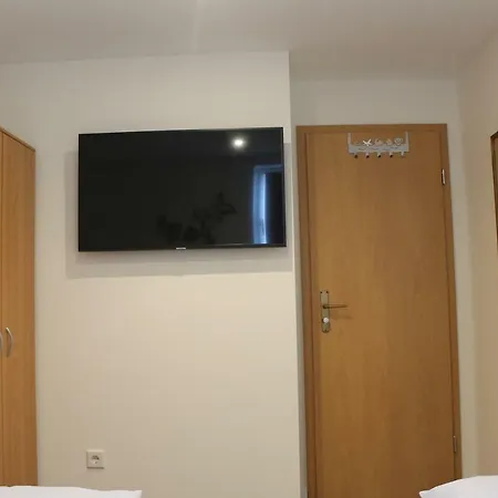 Gastehaus - Weller Gasthof *