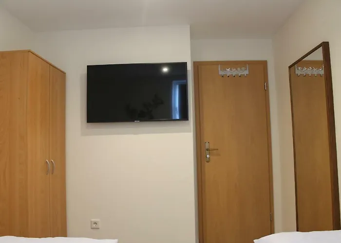 Gastehaus - Weller Gasthof *